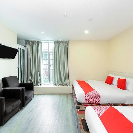 Oyo 479 The Green Hotel Ampang  Esterno foto
