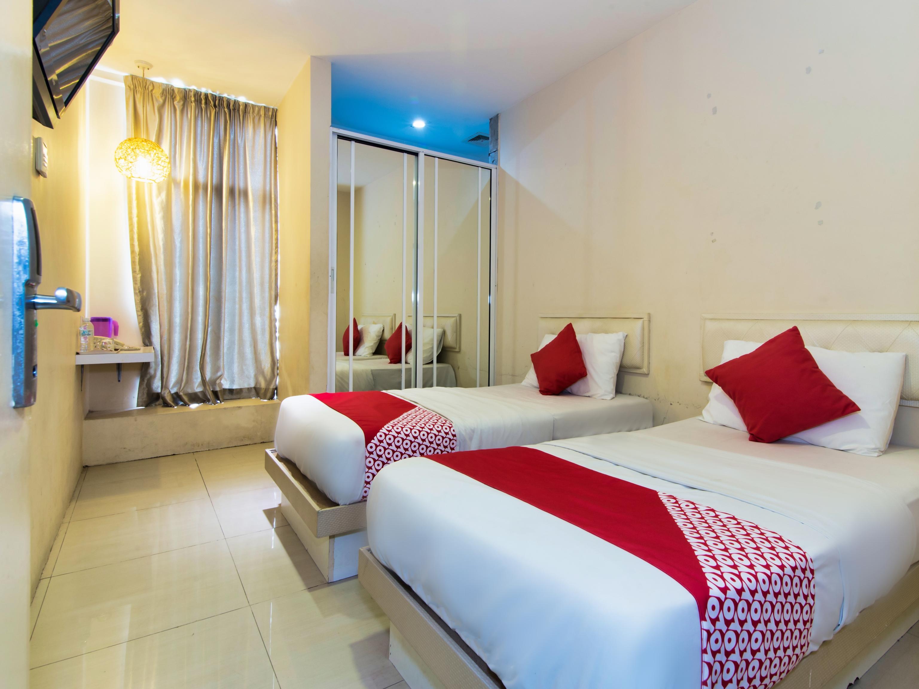 Oyo 479 The Green Hotel Ampang  Esterno foto