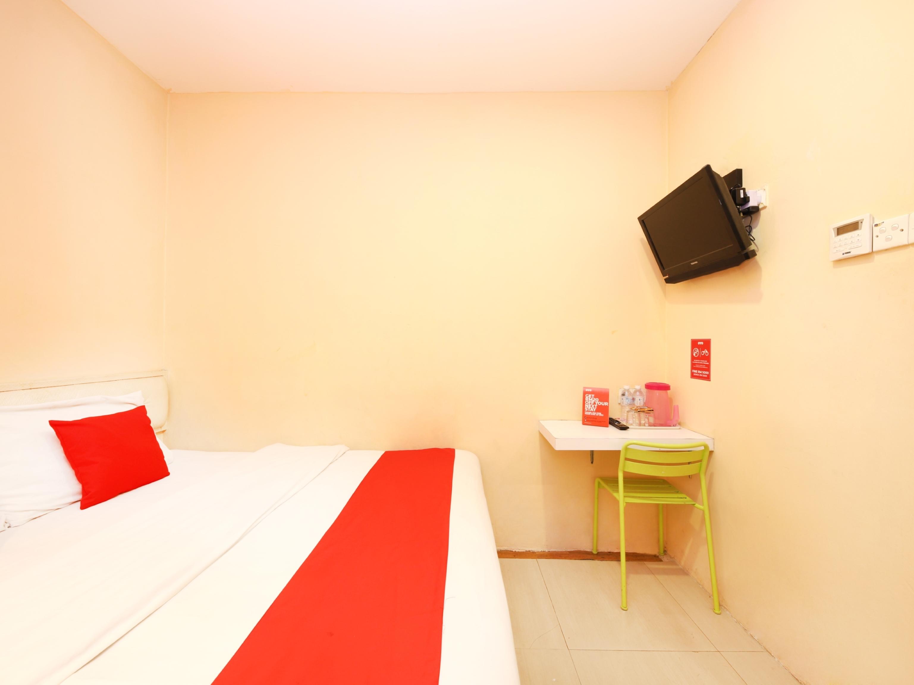 Oyo 479 The Green Hotel Ampang  Esterno foto