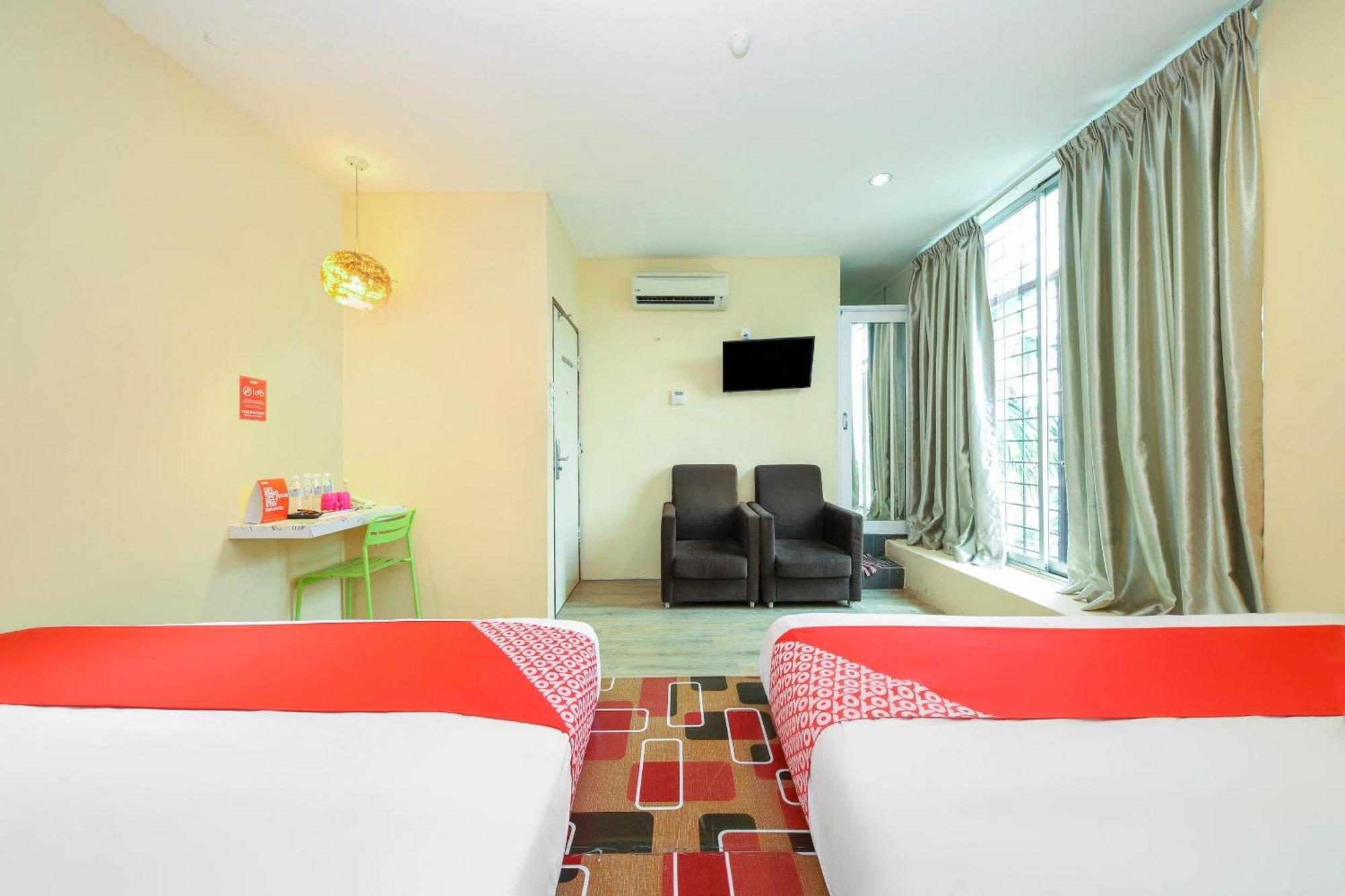 Oyo 479 The Green Hotel Ampang  Esterno foto
