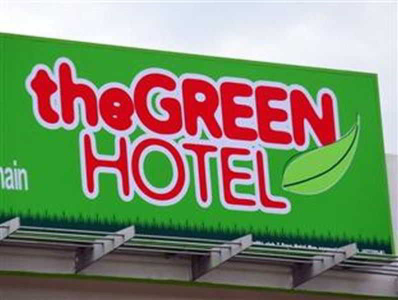 Oyo 479 The Green Hotel Ampang  Esterno foto