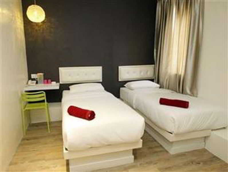 Oyo 479 The Green Hotel Ampang  Esterno foto