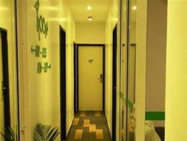 Oyo 479 The Green Hotel Ampang  Esterno foto